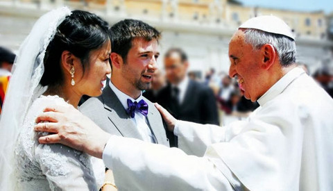 Tres amores para un matrimonio – Santo Padre Francisco